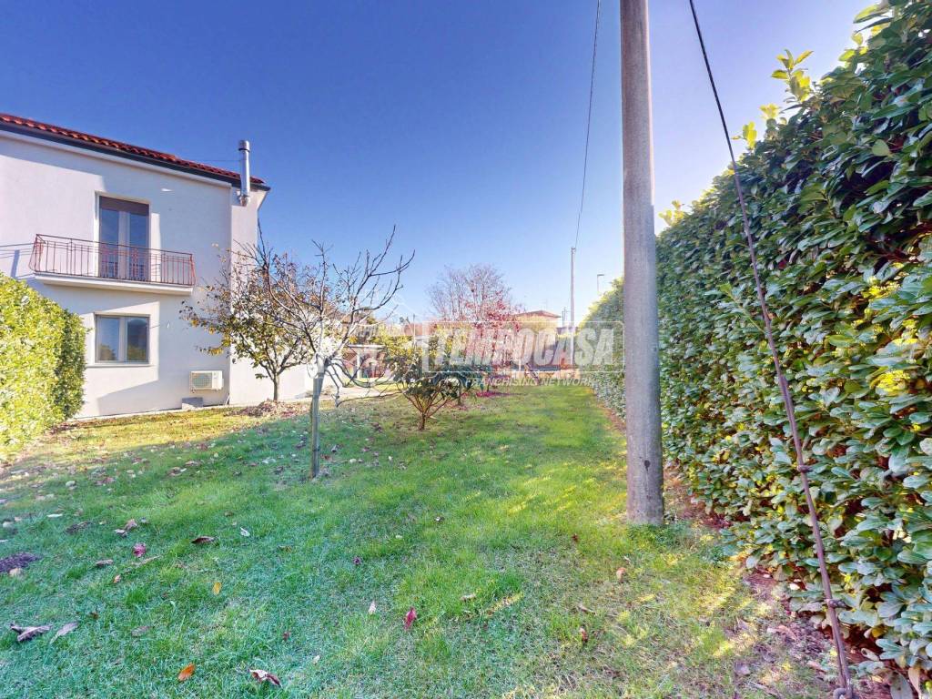 Villa a Binago in Via Cappelletta, 7 - Foto 4