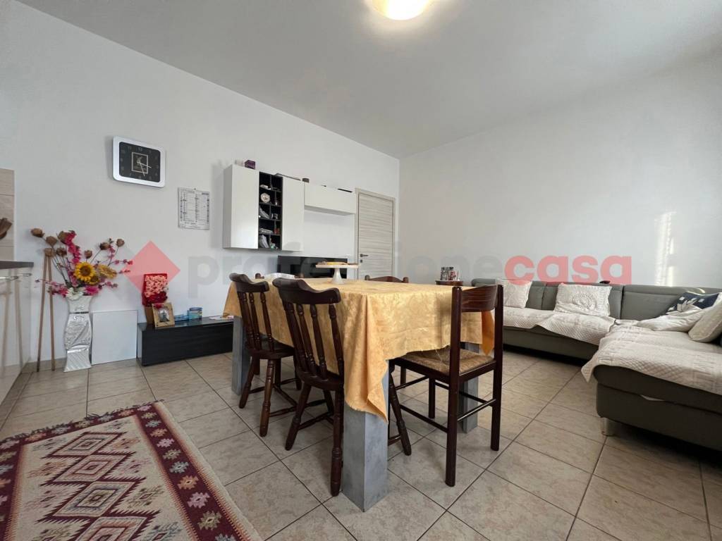 Casa indipendente a Verona in VIA SCUDERLANDO, 286 - Foto 3