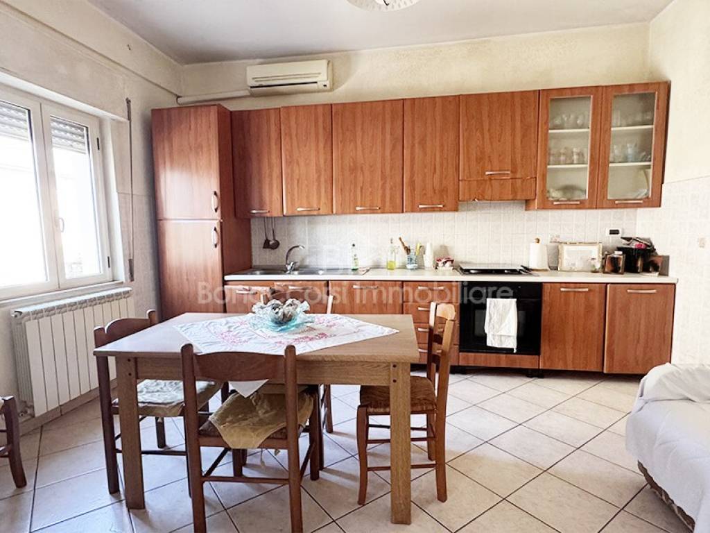 Appartamento a Corigliano-rossano in Via Madre Isabella De Rosis, 8 - Foto 4