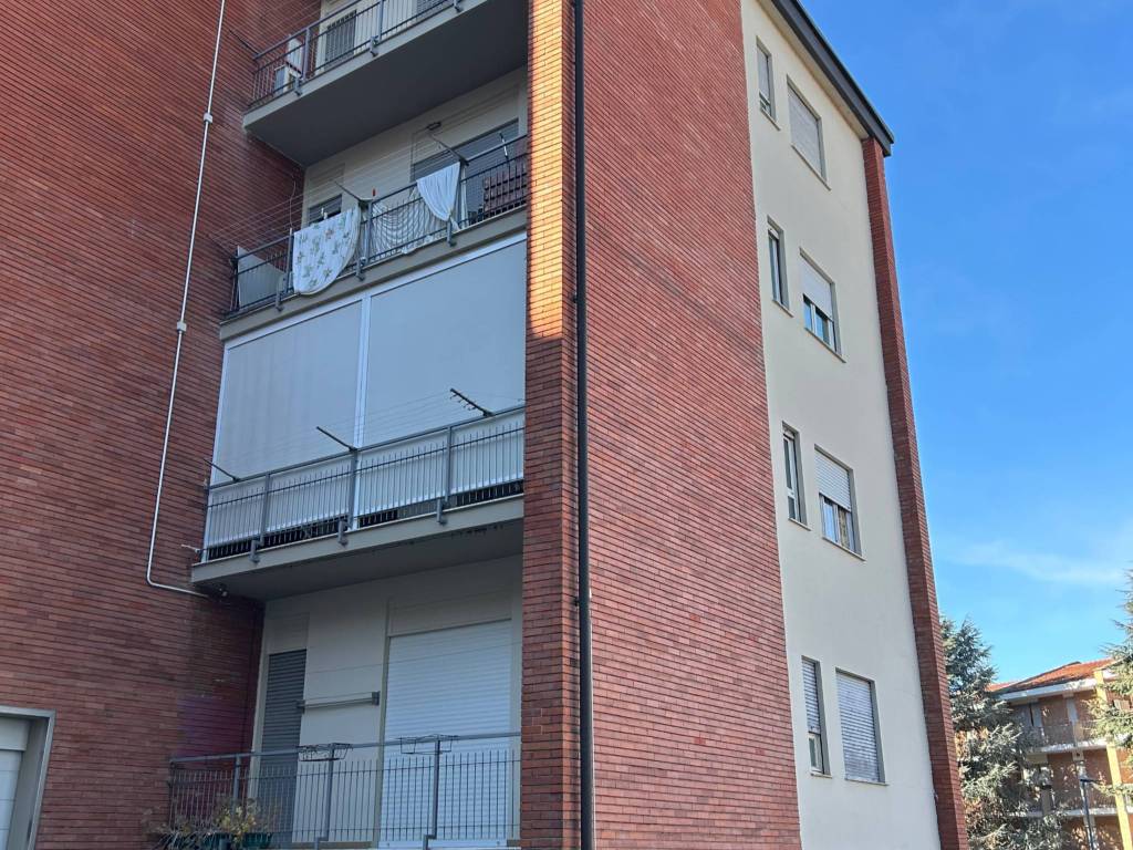 Appartamento a Alba in Strada Rorine, 29 - Foto 3