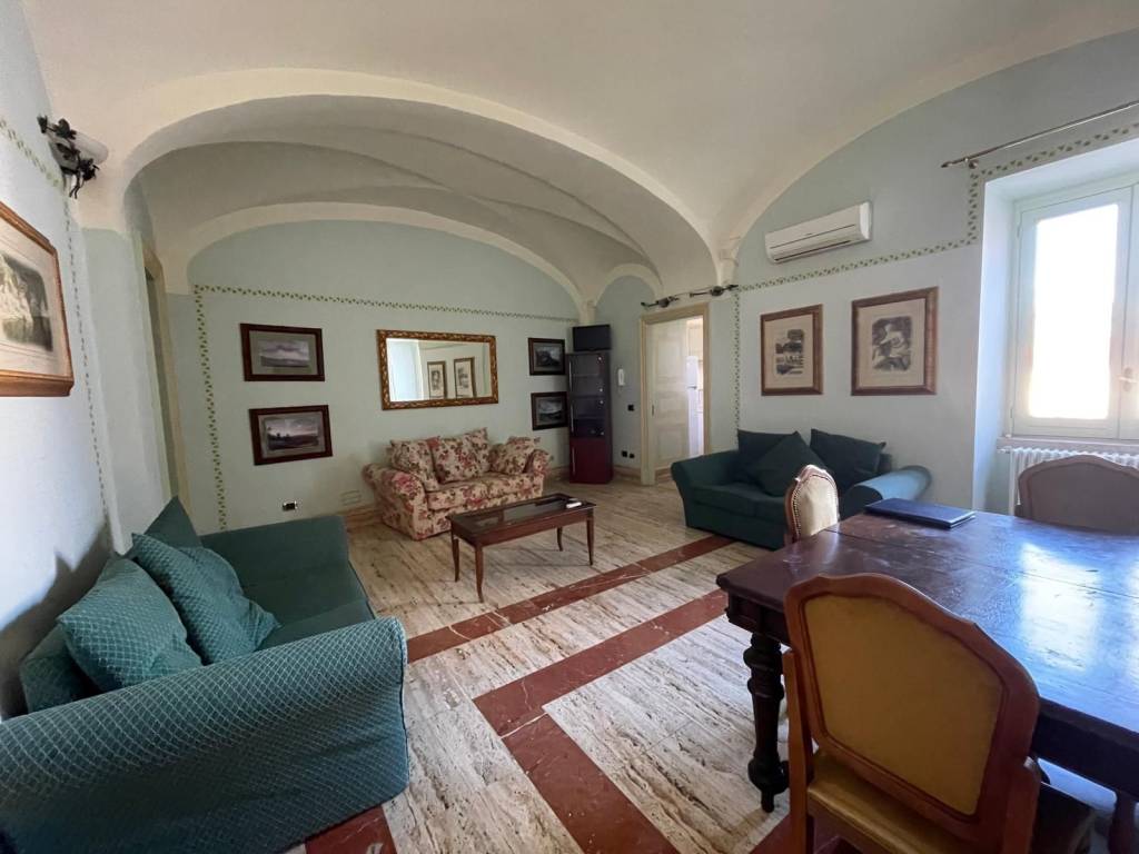 Appartamento a Caserta in Largo Sant'Elena - Foto 2