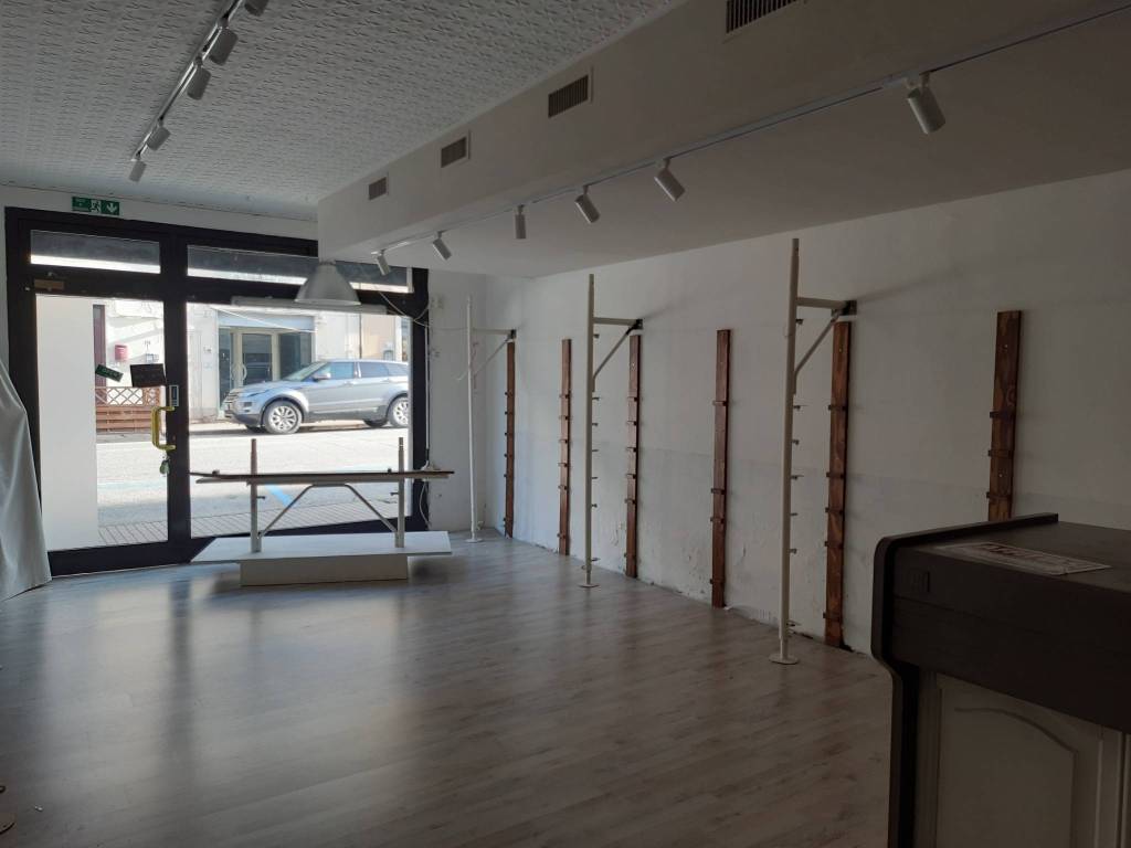 Immobile a Monsummano terme in Piazza Giuseppe Giusti - Foto 5