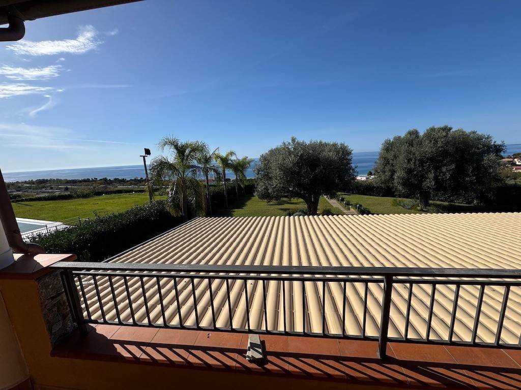 Villa a Diamante in Via Tredoliche - Foto 2