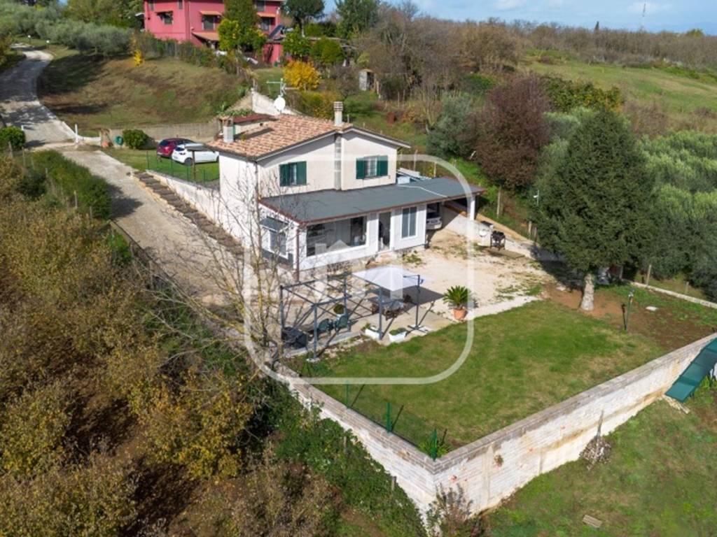 Villa a Palestrina in Via Colle Righetta - Foto 3