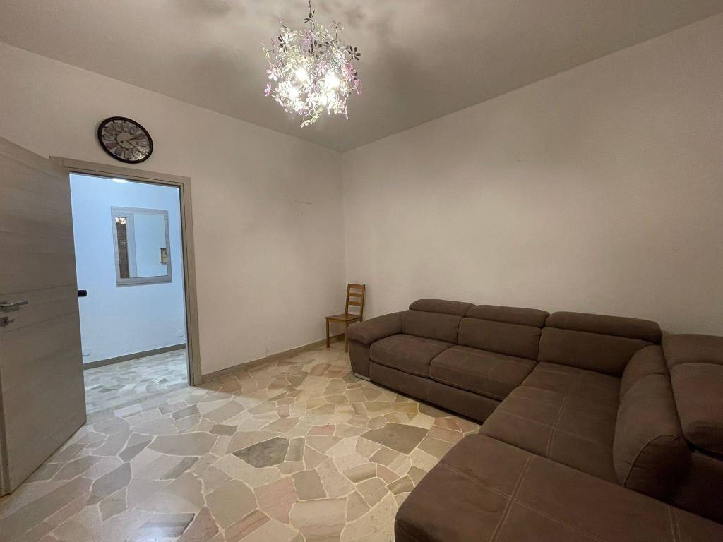 Appartamento a Bareggio in Via Giovanni Verga, 16 - Foto 2