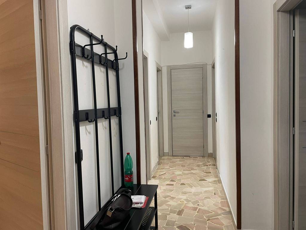 Appartamento a Bareggio in Via Giovanni Verga, 16 - Foto 4