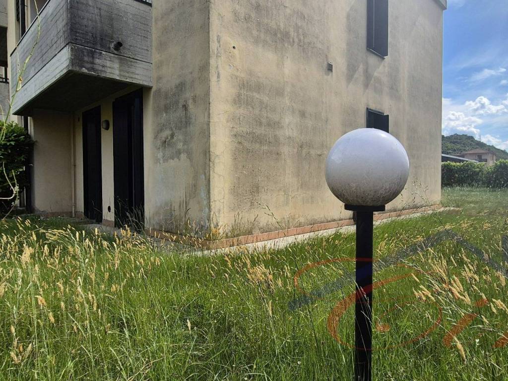 Appartamento a Malgrate in Via Lorenzina - Foto 3