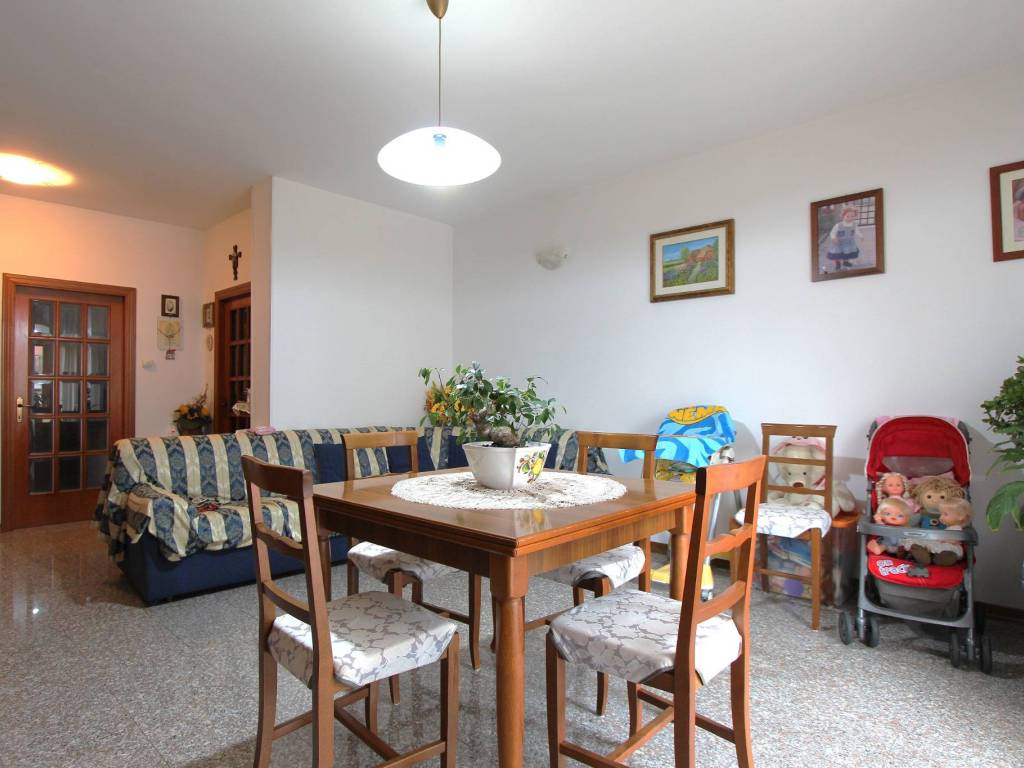 Appartamento a Folignano in Viale Venezia - Foto 5