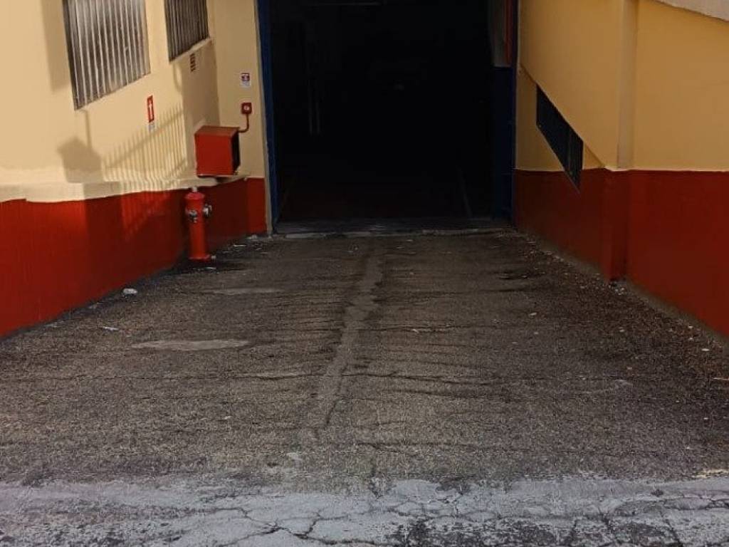 Box / garage a Grugliasco in Via Francesco Baracca - Foto 3
