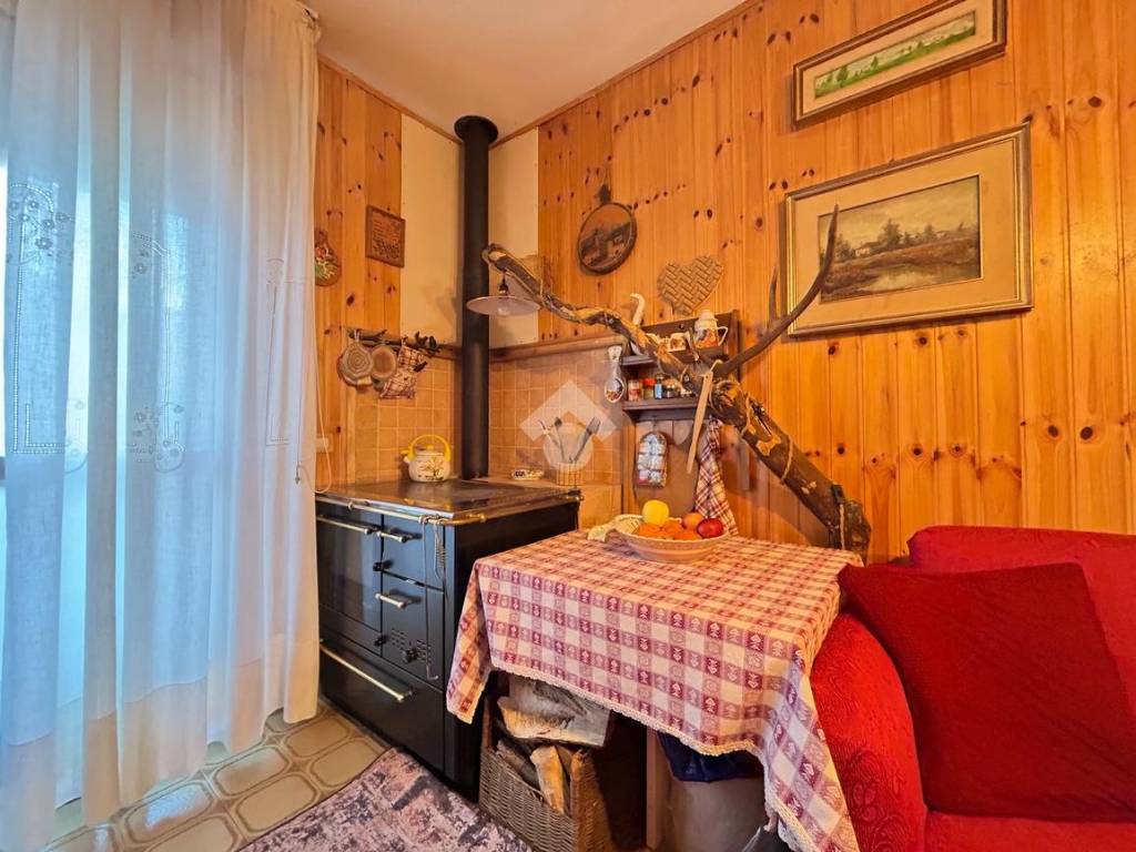 Appartamento a Arta terme in Via Gortani, 37 - Foto 5