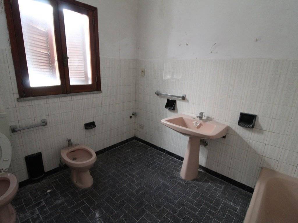 Appartamento a Grottaglie in Via Sassari, 12 - Foto 5