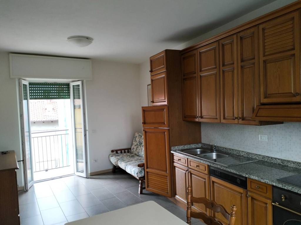 Appartamento a Barzago in Via Giuseppe Verdi - Foto 3
