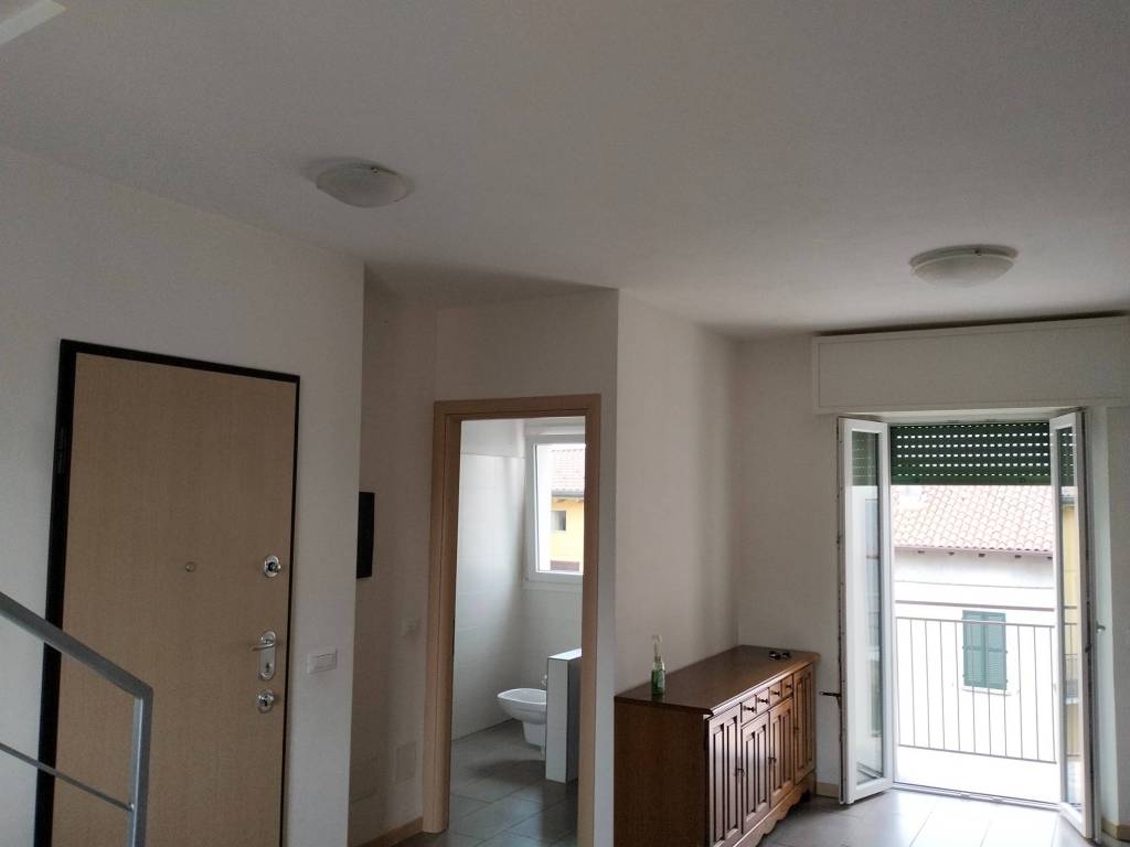 Appartamento a Barzago in Via Giuseppe Verdi - Foto 4