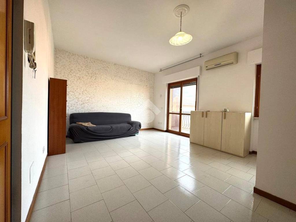 Appartamento a Monterotondo in Via piave - Foto 3