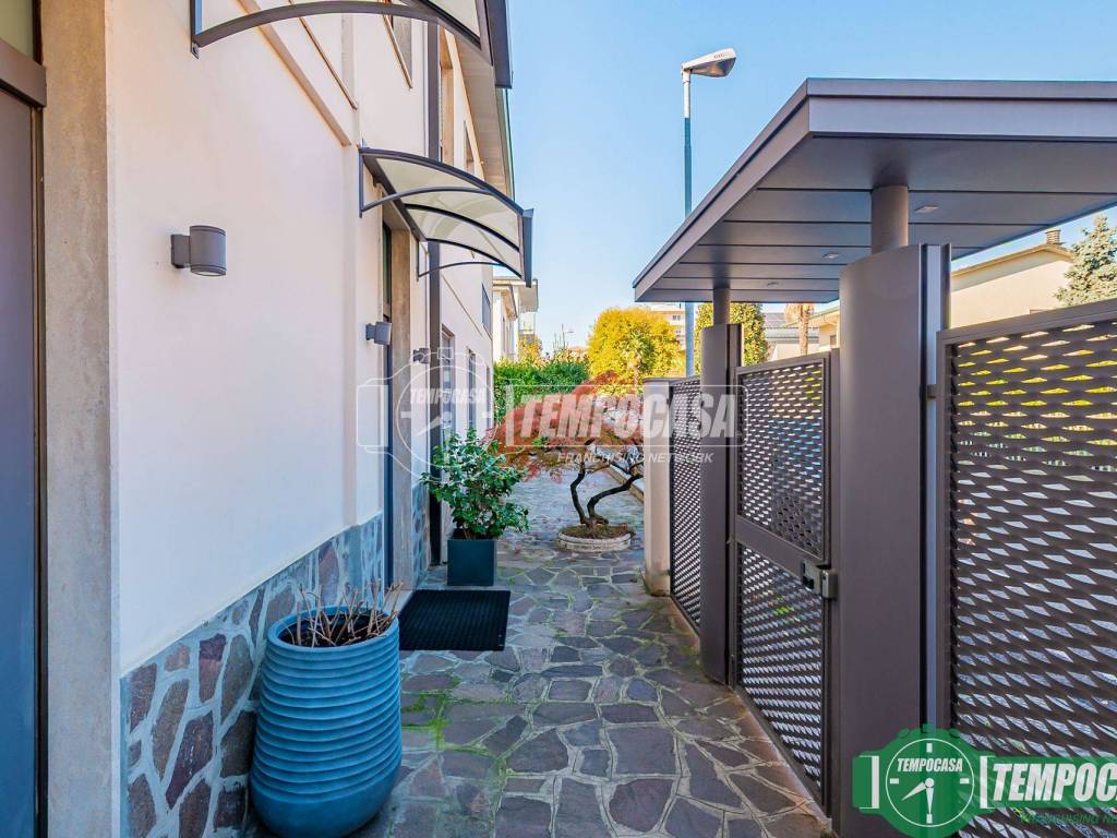 Villa a Lodi in Via Lago D'Iseo 16 - Foto 5