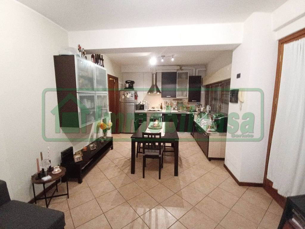 Appartamento a Seriate in Via Cesare Battisti - Foto 4