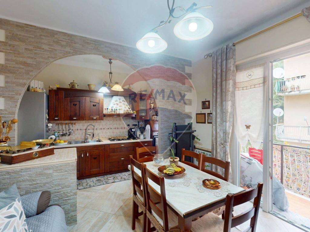 Appartamento a Campomorone in Via Alcide De Gasperi - Foto 5