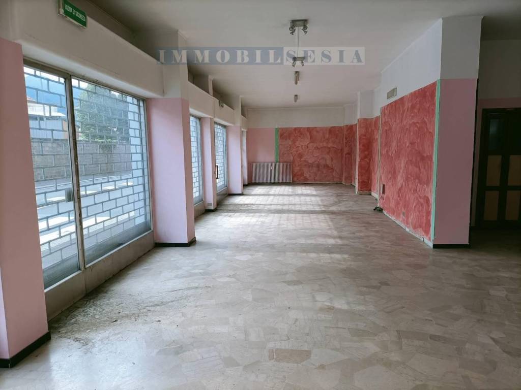 Immobile a Borgosesia in Via manifatture, 8 - Foto 2