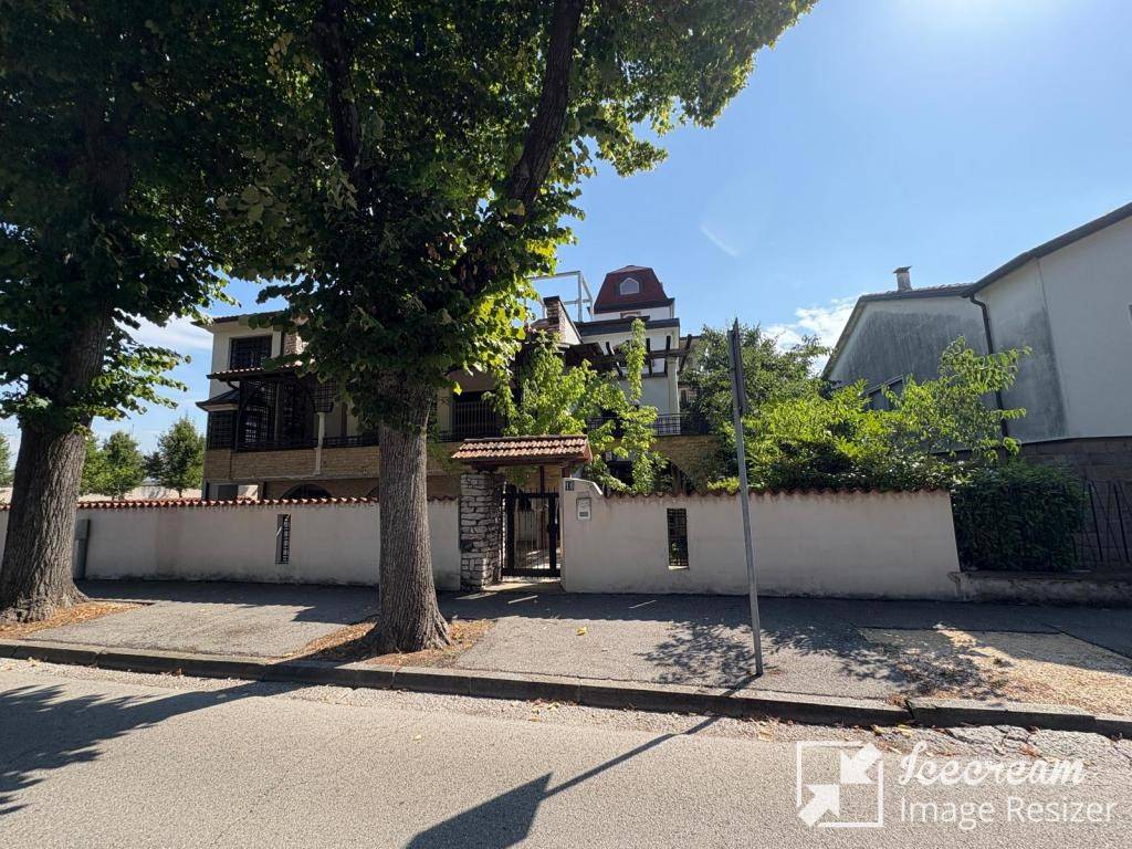 Villa a Noventa vicentina in Via dei Martiri - Foto 5