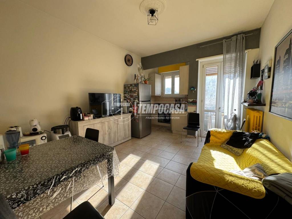 Appartamento a Grugliasco in Via Generale Cantore - Foto 2