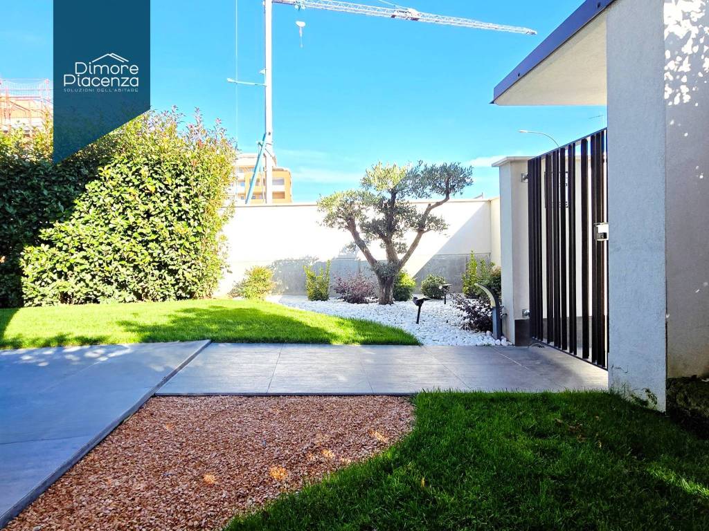 Villa a Piacenza in Via Grazia Deledda - Foto 5