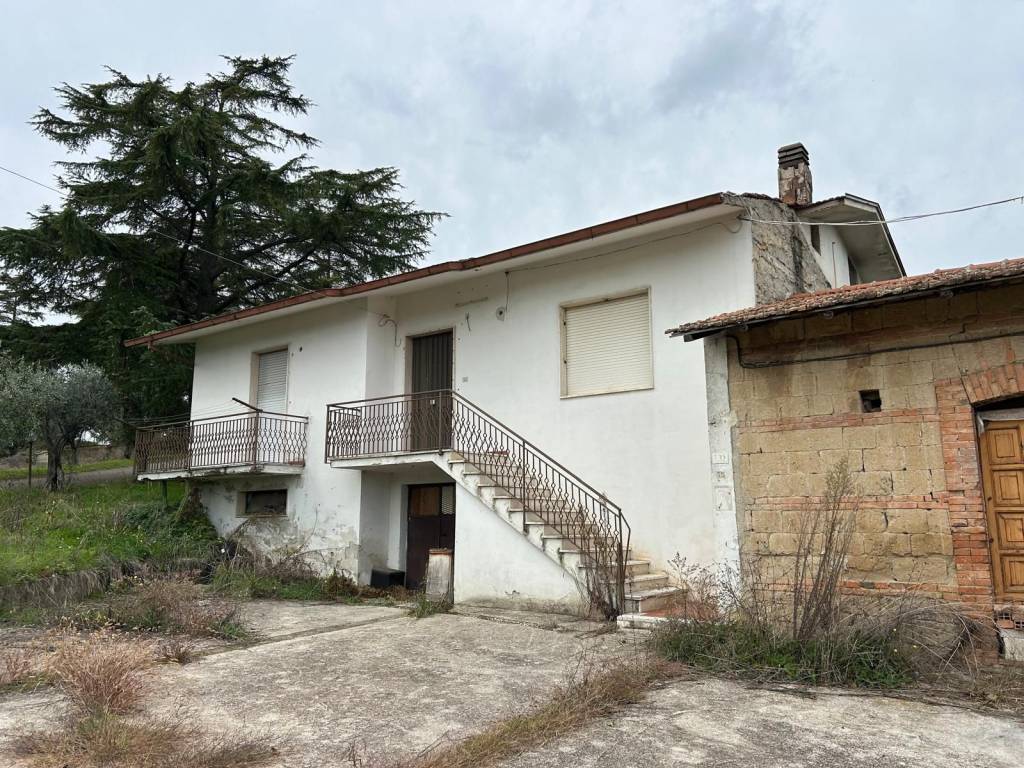 Villa a San giorgio del sannio in Via dei Sanniti - Foto 3