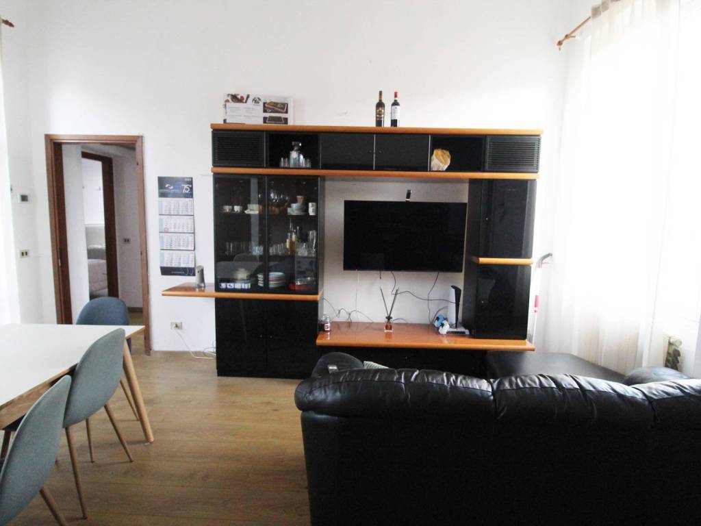 Appartamento a Gorla minore in Via Roma, 11 - Foto 4