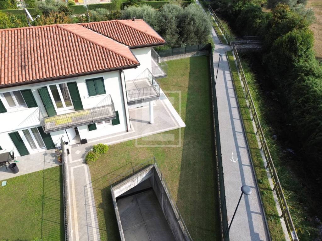 Villa a Salò in via santa firmina, 9 - Foto 3