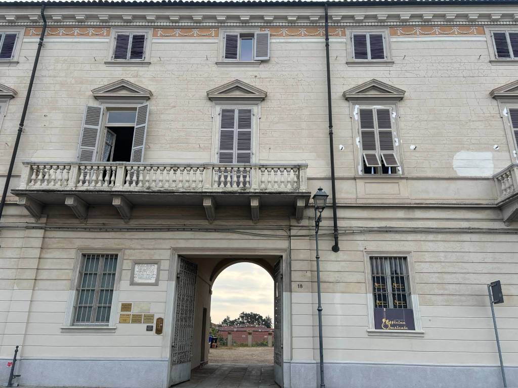Appartamento a Chieri in Via delle Rosine, 18 - Foto 3