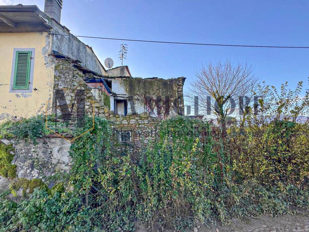 Casa indipendente a Pistoia in Via del Frascone - Foto 3