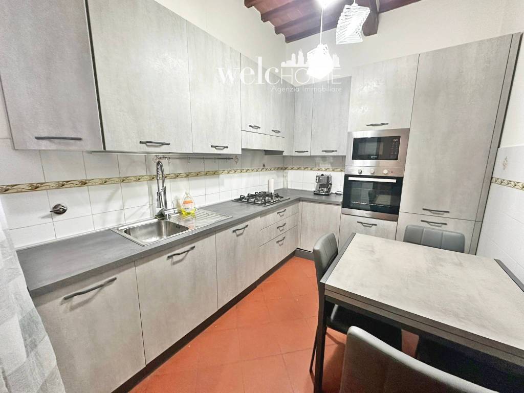 Appartamento a Campi bisenzio in Via Alfredo Catalani - Foto 2