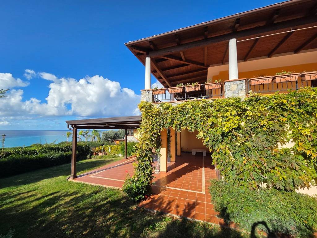 Villa a Diamante in Via Tredoliche - Foto 2