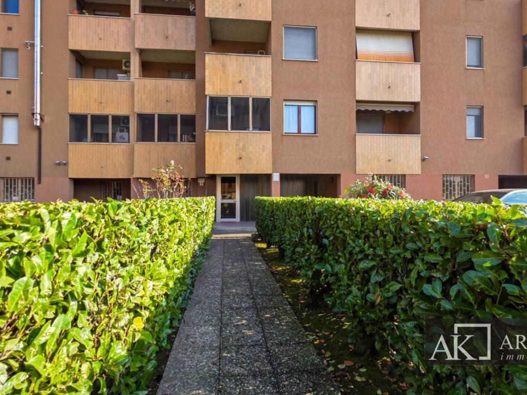 Appartamento a Novara in Via Unità d'Italia, 6 - Foto 3