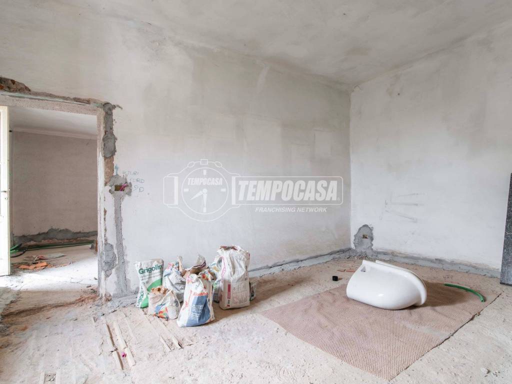 Appartamento a Solbiate olona in Via Olona 15/A - Foto 2
