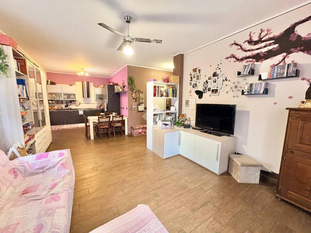 Villa a Orbassano in Via Luigi Einaudi, 49 - Foto 5