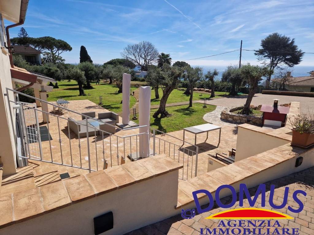 Villa a San felice circeo in Via del Morrone, 16 - Foto 2