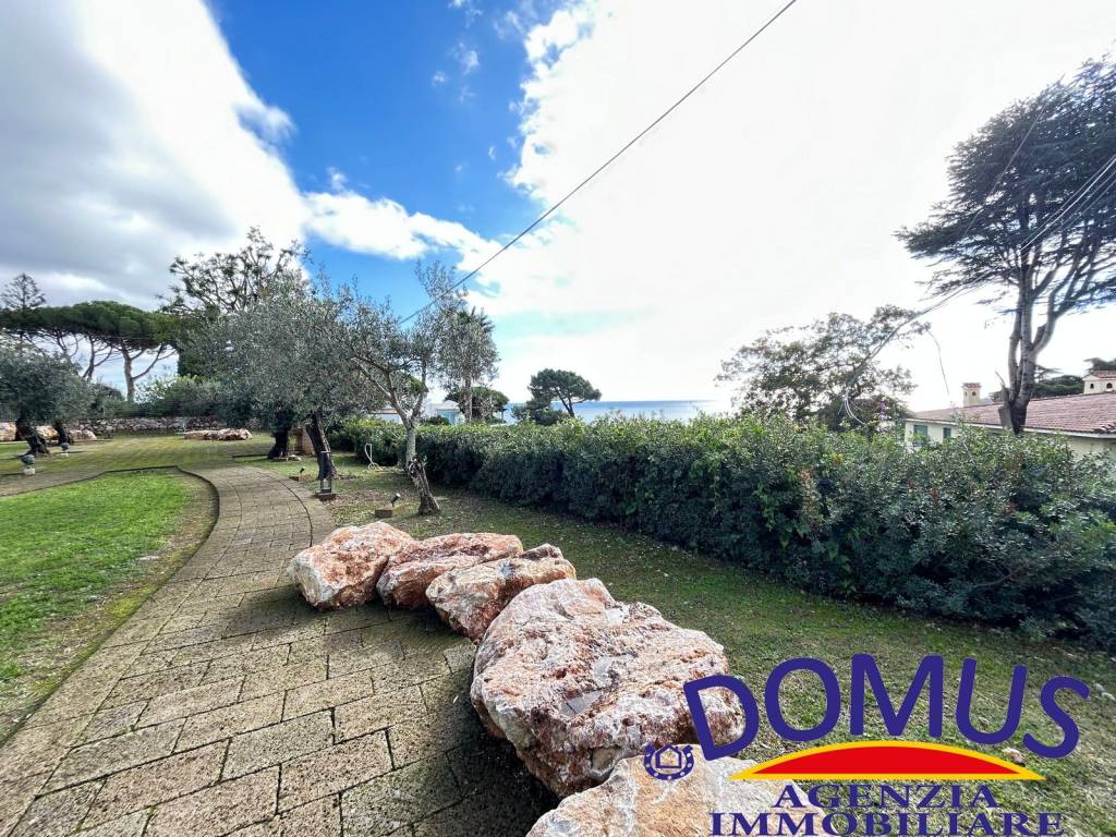 Villa a San felice circeo in Via del Morrone, 16 - Foto 5