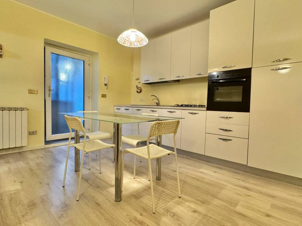 Appartamento a Domodossola in Via Attilio Binda, 6 - Foto 3