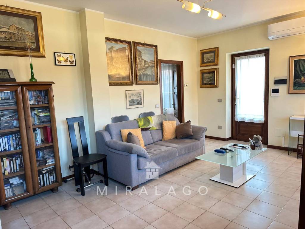 Appartamento a Colico in Via Case Nuove, 39 - Foto 3