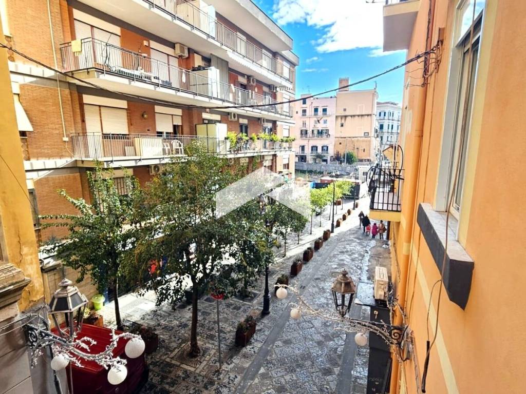 Appartamento a Portici in Via Bellucci Sessa, 3 - Foto 4