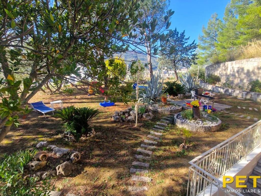 Villa a Ascoli piceno in Via dei Gelsomini - Foto 2