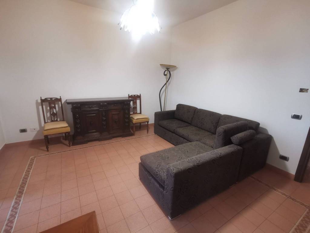 Appartamento a Prato in Via Tobbianese - Foto 4