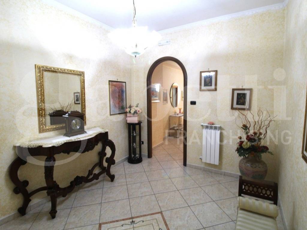 Appartamento a Arzano in via A. Saviano, 18 - Foto 3