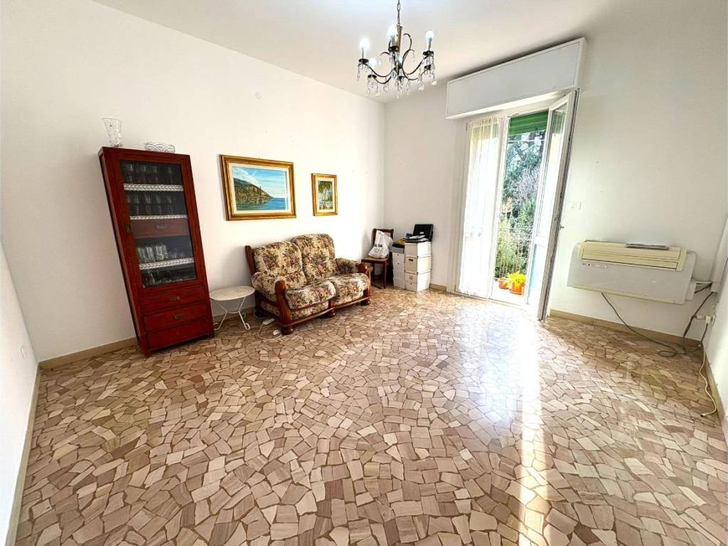 Appartamento a Castel san pietro terme in Via dei Mille - Foto 2