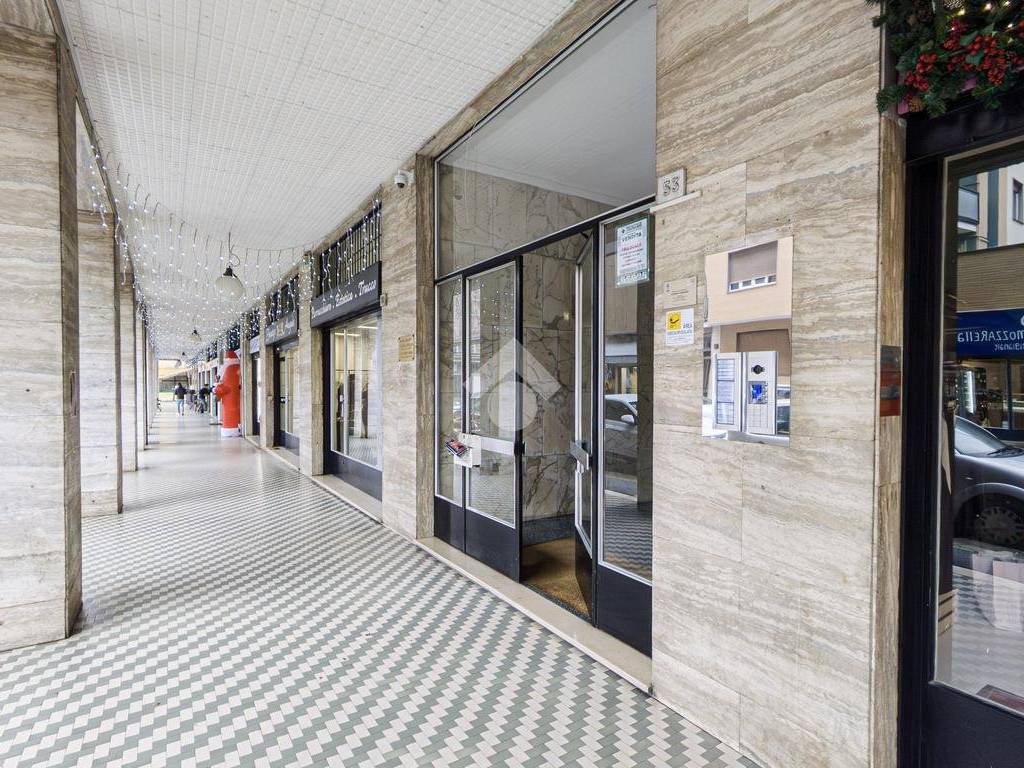 Appartamento a San donato milanese in Via della Libertà, 53 - Foto 2