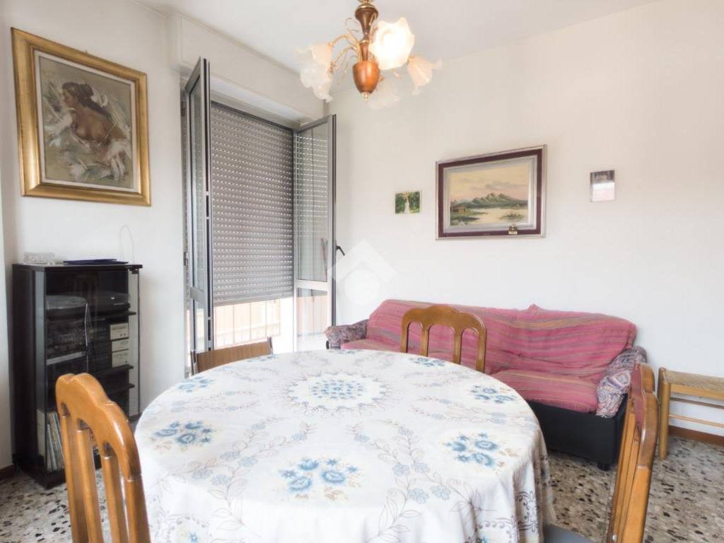 Appartamento a San donato milanese in Via Brenta, 3 - Foto 2