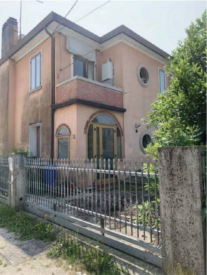 Villa a Villorba in Via Giulio Pastore, 8 - Foto 2