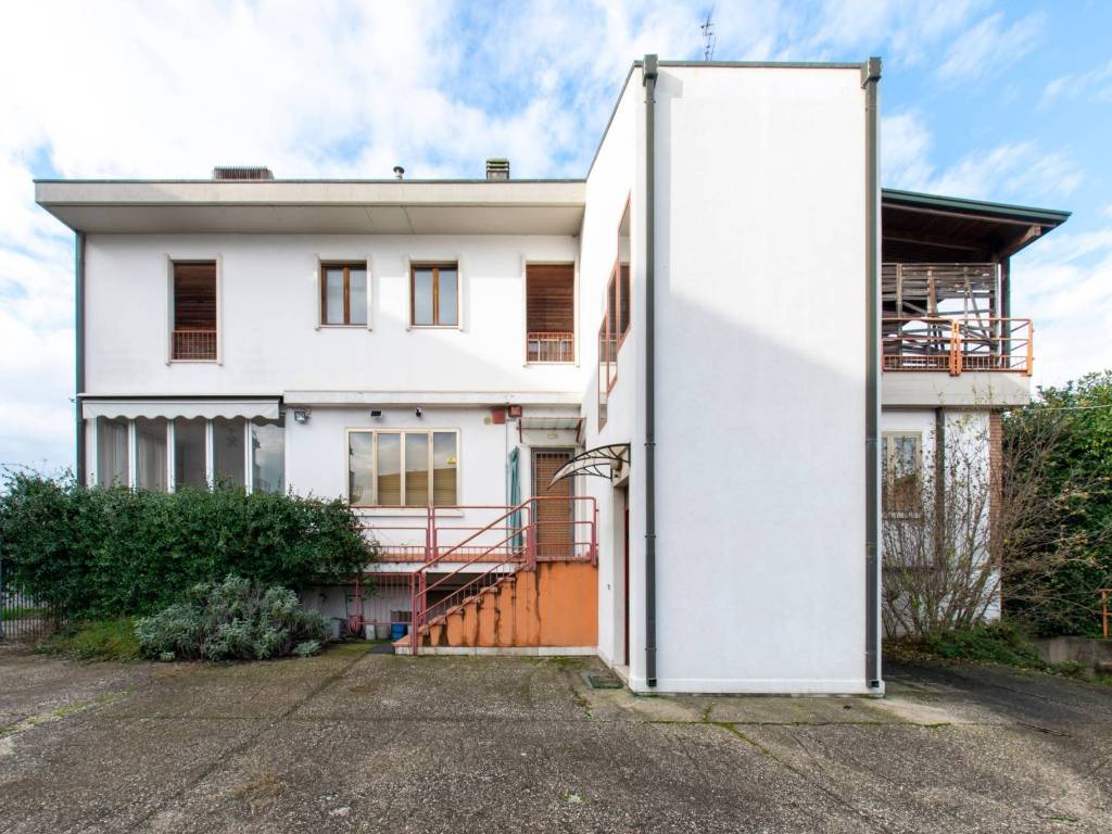 Villa a Verona in Via Basso Acquar, 109 - Foto 5