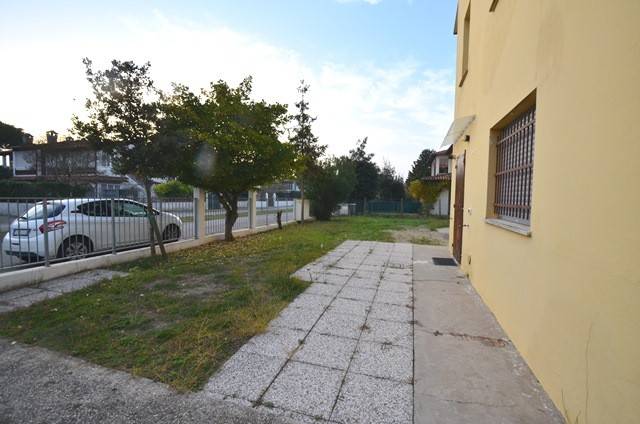 Appartamento a Comacchio in Viale Repubblica di San Marino - Foto 2