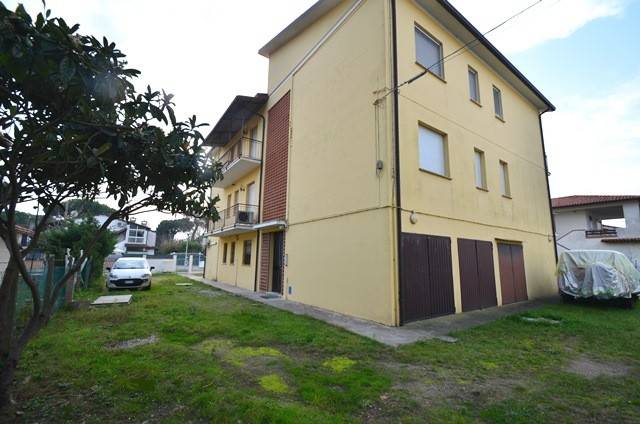 Appartamento a Comacchio in Viale Repubblica di San Marino - Foto 3